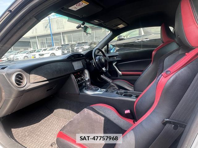 Toyota 86 2017-02 7803503-11