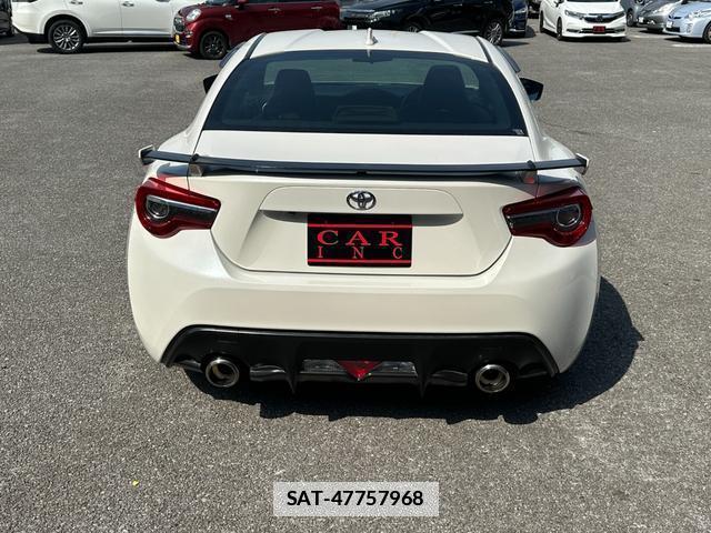 Toyota 86 2017-02 7803503-6