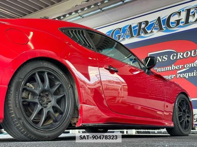 Toyota 86 2012-11 7803677-18