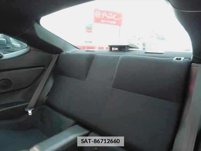 Toyota 86 2013-10 7804706-16