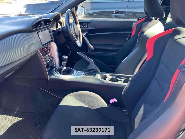 Toyota 86 2015-09 7805143-12
