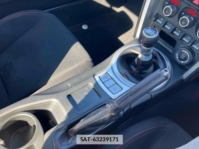 Toyota 86 2015-09 7805143-16