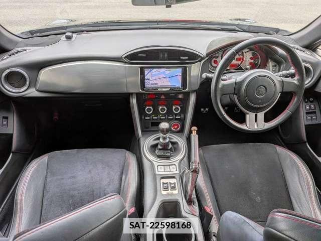 Toyota 86 2013-06 7809903-4