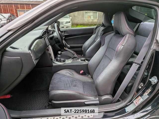 Toyota 86 2013-06 7809903-9