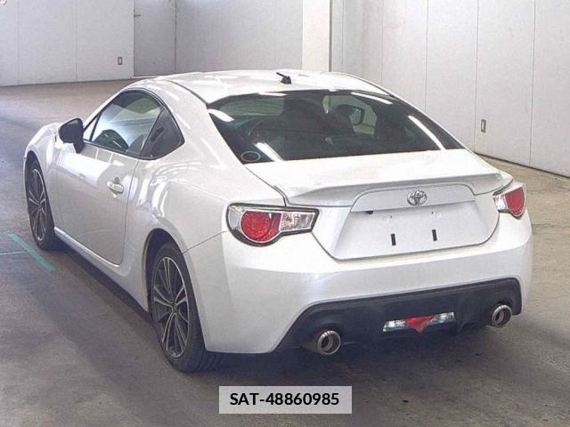 Toyota 86 2013-08 7809969-1