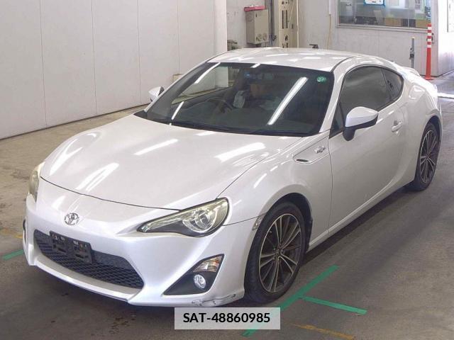 Toyota 86 2013-08 7809969-3