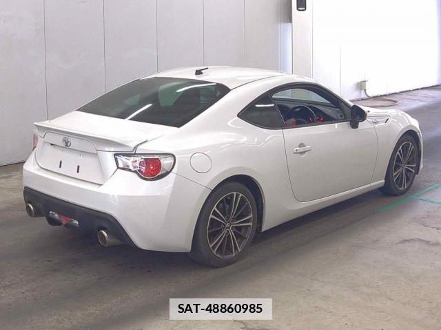 Toyota 86 2013-08 7809969-4