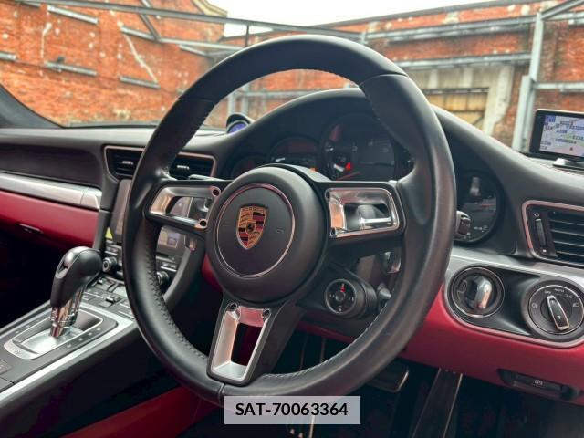 Porsche 911 2019-03 7793787-17