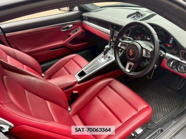 Porsche 911 2019-03 7793787-2