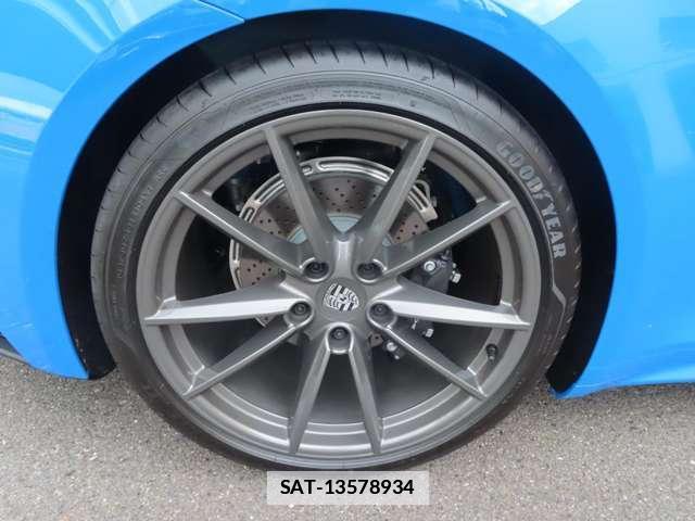 Porsche 911 2023-09 7794652-15