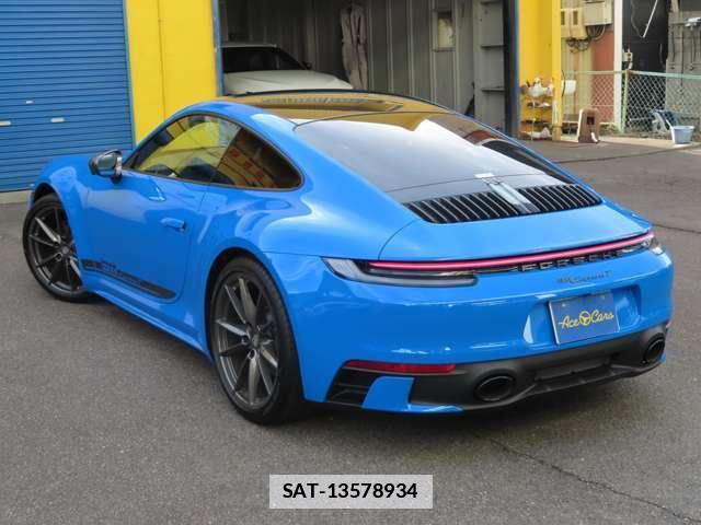 Porsche 911 2023-09 7794652-6