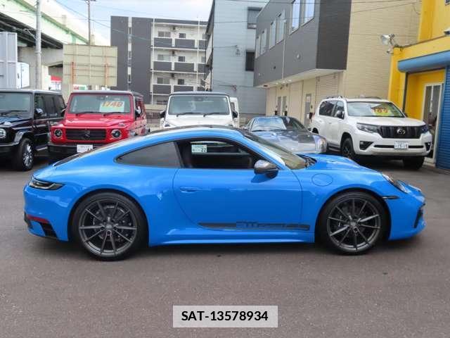 Porsche 911 2023-09 7794652-9