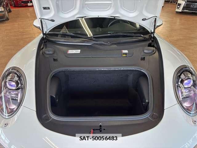 Porsche 911 2013-02 7796652-18