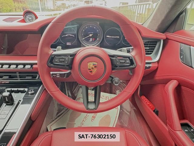 Porsche 911 2023-08 7797014-17
