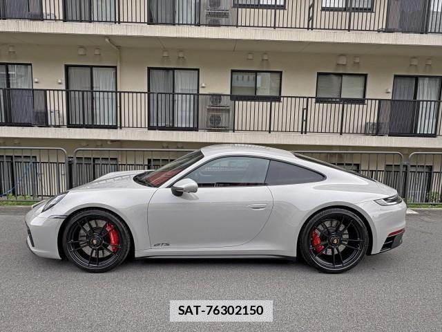 Porsche 911 2023-08 7797014-3