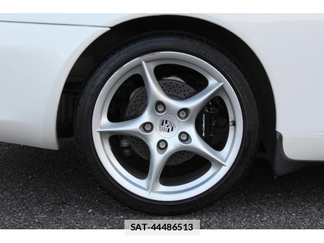 Porsche 911 2004-07 7799681-8