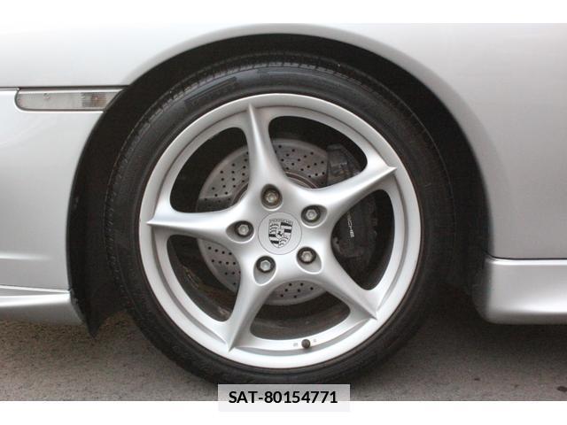 Porsche 911 2002-10 7799684-10