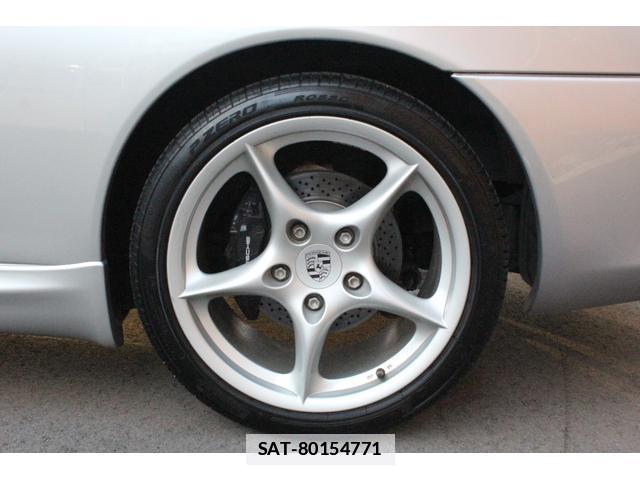 Porsche 911 2002-10 7799684-11
