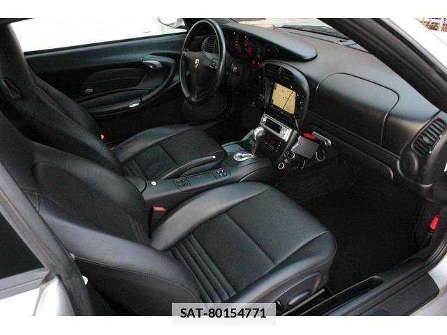 Porsche 911 2002-10 7799684-17