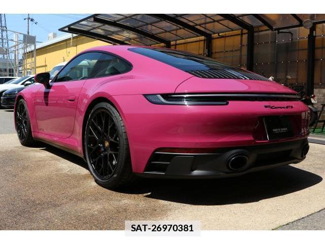 Porsche 911 2024-07 7799741-14