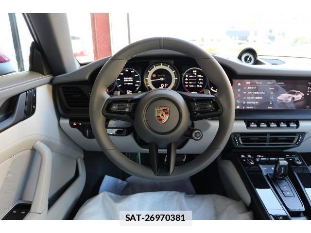 Porsche 911 2024-07 7799741-17