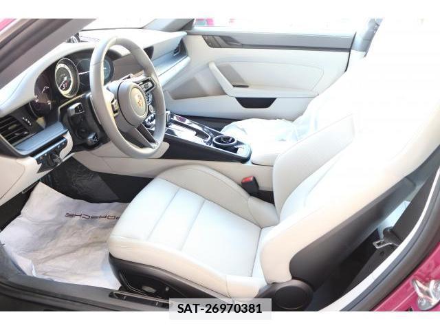 Porsche 911 2024-07 7799741-5