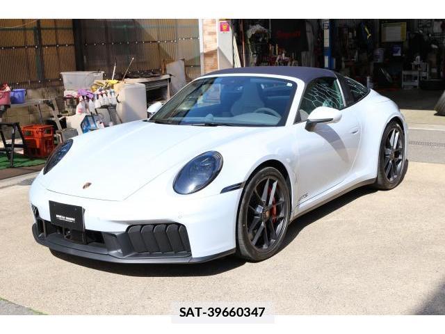 Porsche 911 2026-04 7799742-12