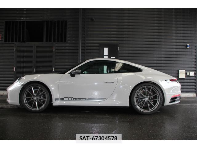 Porsche 911 2024-09 7800960-1