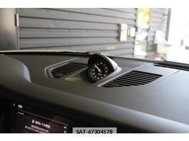 Porsche 911 2024-09 7800960-17