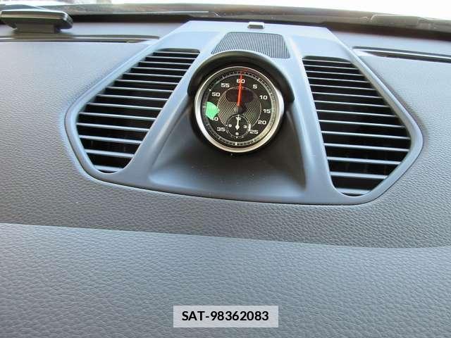 Porsche 911 2015-06 7802152-13