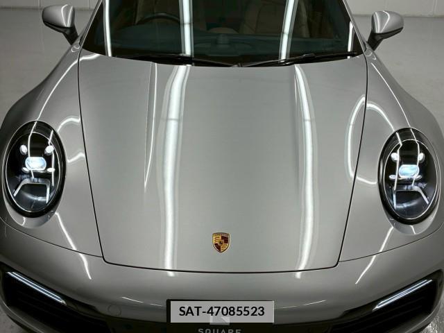Porsche 911 2021-04 7802455-16
