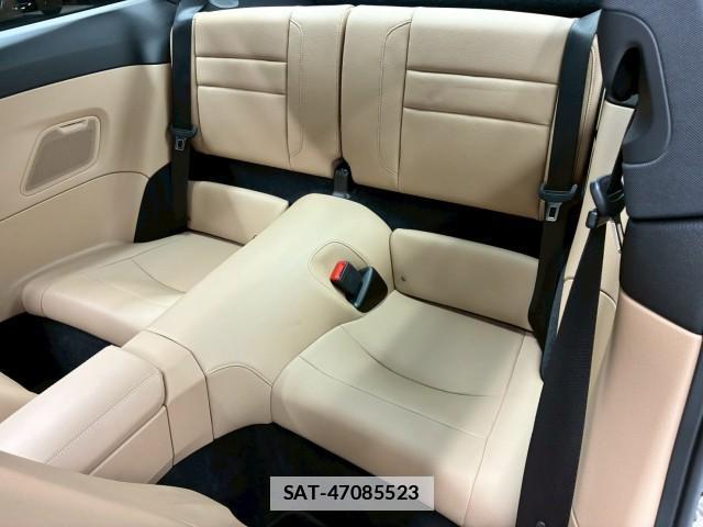 Porsche 911 2021-04 7802455-18