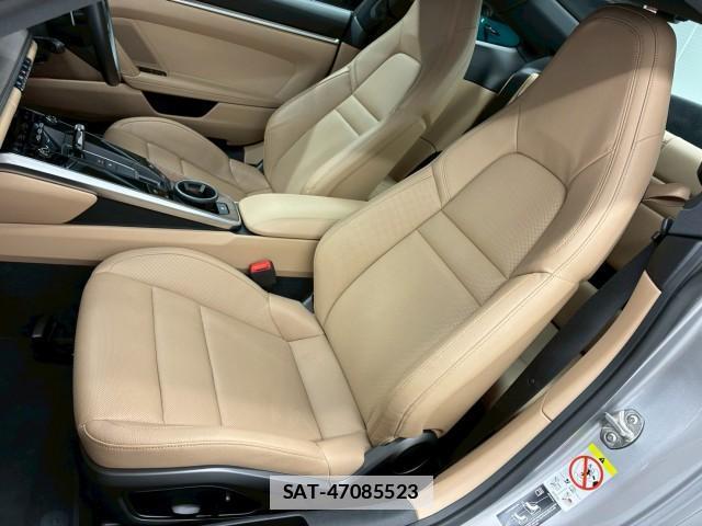 Porsche 911 2021-04 7802455-4