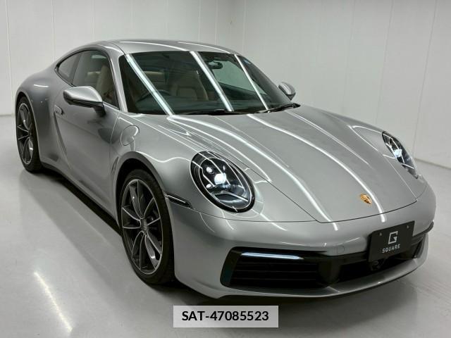 Porsche 911 2021-04 7802455-7