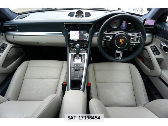 Porsche 911 2018-09 7803298-15