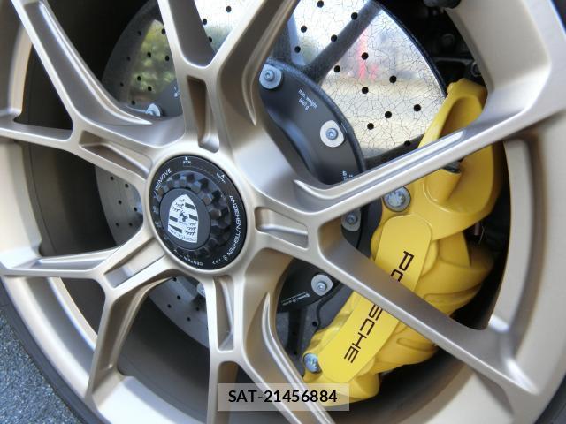 Porsche 911 2022-12 7804346-15