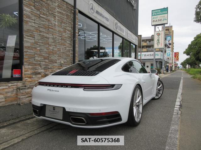 Porsche 911 2020-04 7804350-1