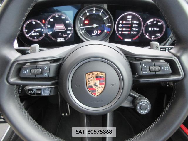 Porsche 911 2020-04 7804350-6