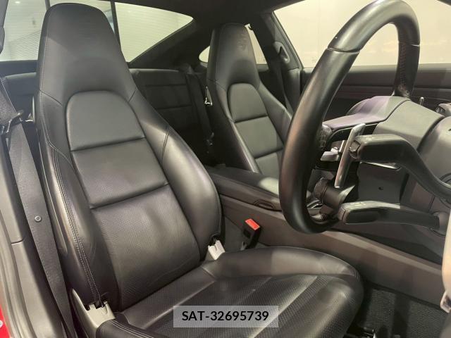 Porsche 911 2016-03 7804418-3