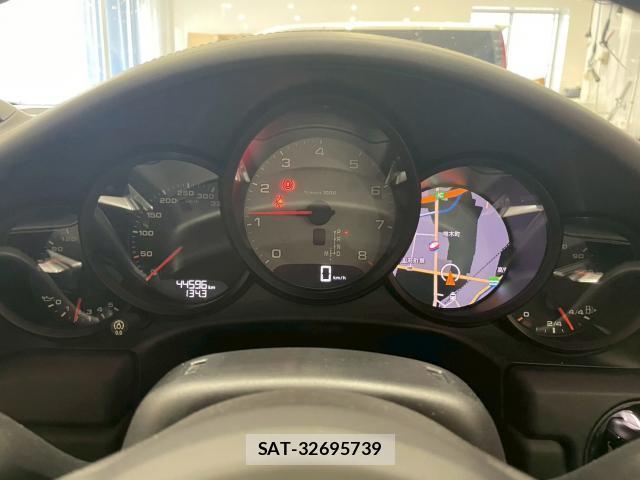 Porsche 911 2016-03 7804418-5