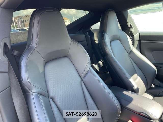 Porsche 911 2020-06 7806449-18