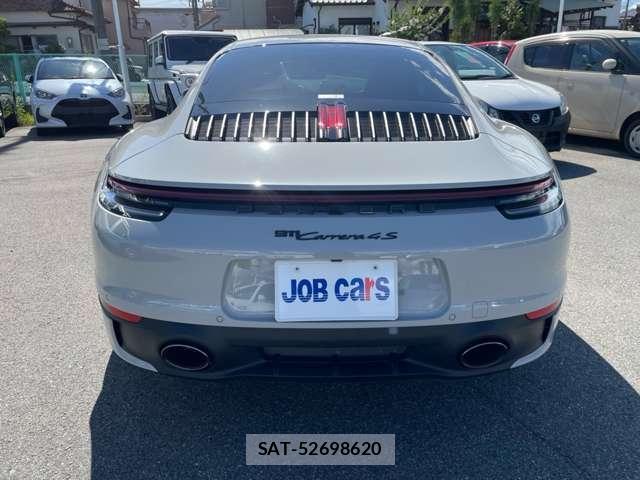 Porsche 911 2020-06 7806449-4