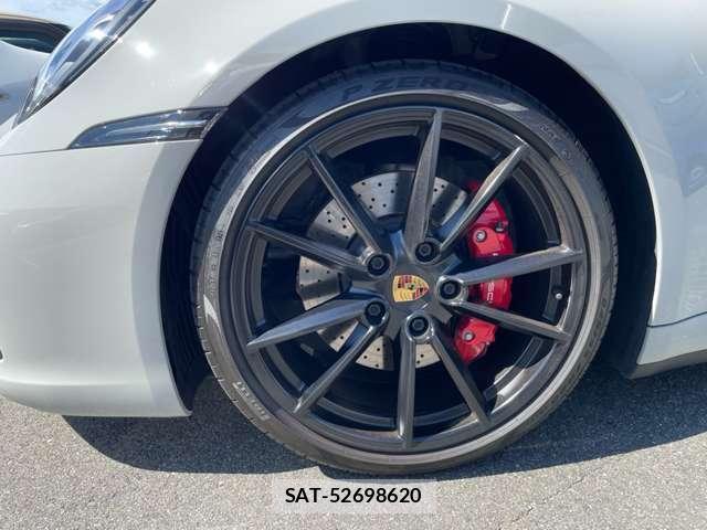 Porsche 911 2020-06 7806449-7