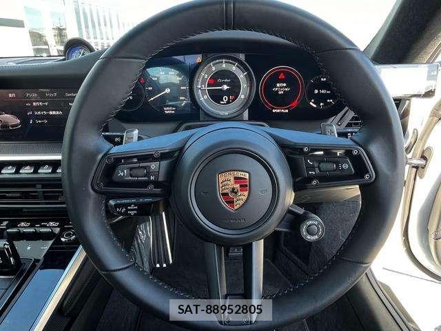 Porsche 911 2024-05 7806453-10