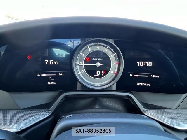 Porsche 911 2024-05 7806453-12