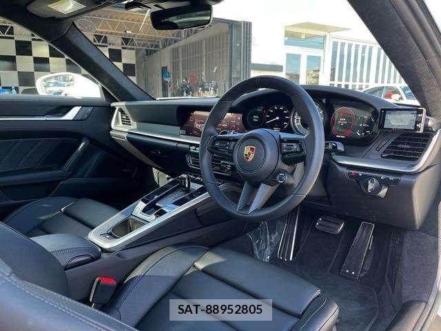 Porsche 911 2024-05 7806453-7