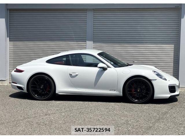 Porsche 911 2017-09 7810179-11