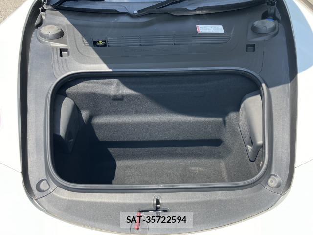 Porsche 911 2017-09 7810179-13