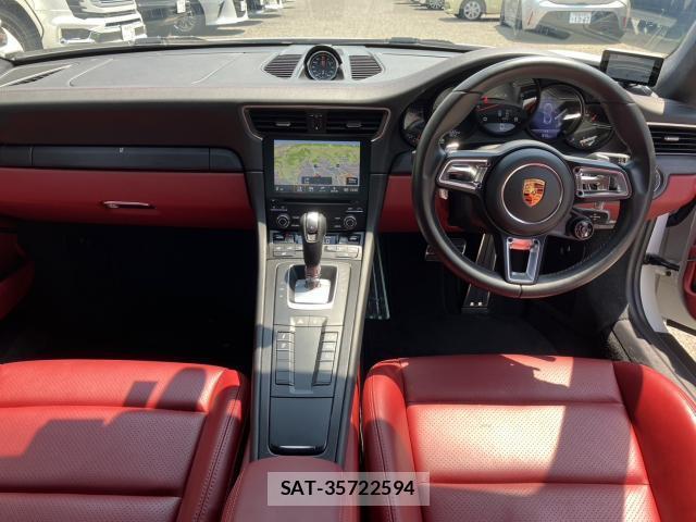 Porsche 911 2017-09 7810179-2