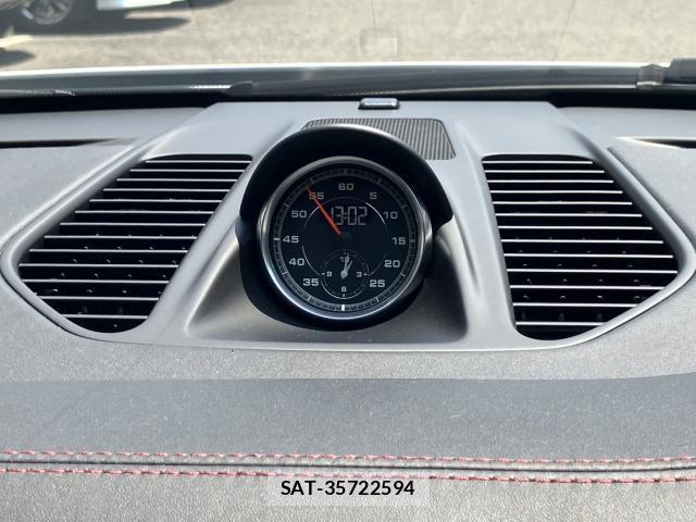 Porsche 911 2017-09 7810179-3